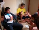 Xogando as cartas na habitación