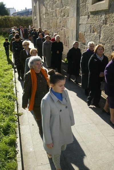 PROCESION Y PINCHO SAN JULIAN PONTECESURES /