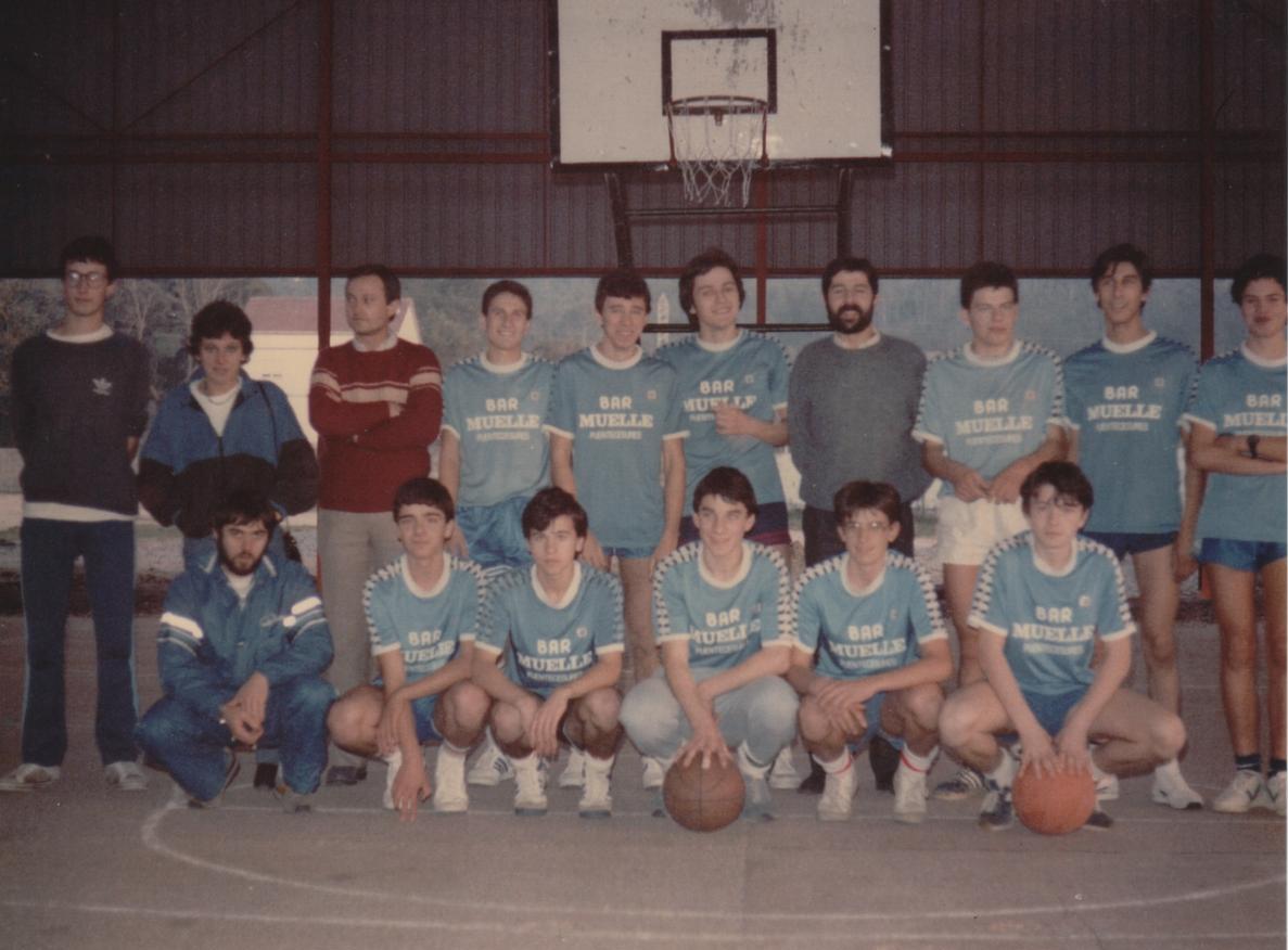 1?º EQUIPO FEDERADO C.B. CESURES 1985-86 ESCANEADA.jpg