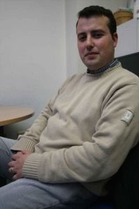 p016genn02_1.jpg