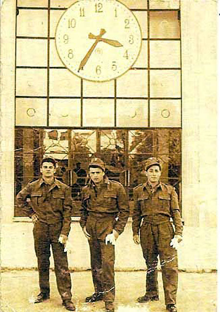 andres-en-la-mili.jpg