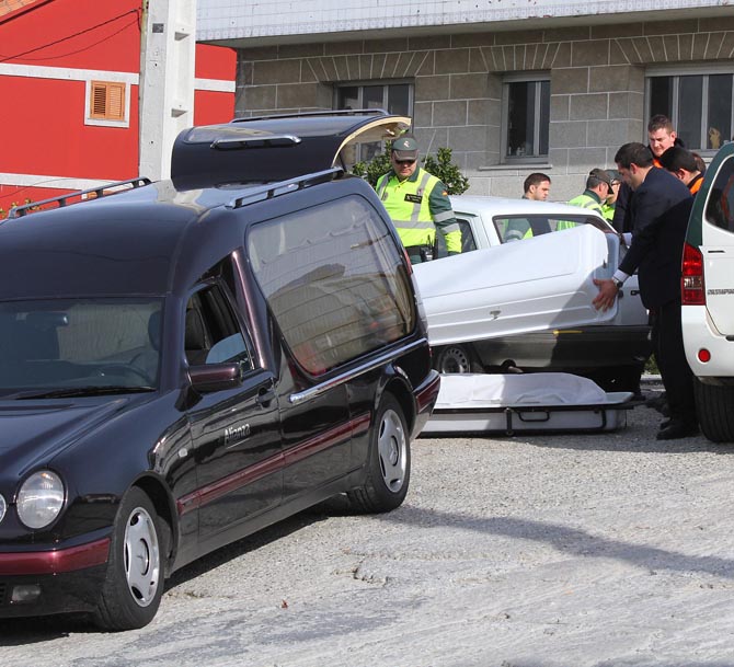 ACCIDENTE COCHE ABALO CATOIRA /