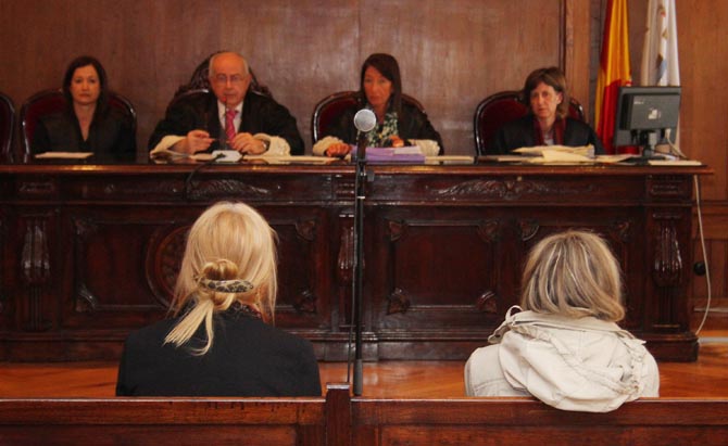 JUICIO POR OBLIGAR A PROSTITUIRSE A CHICAS PONTECESURES /